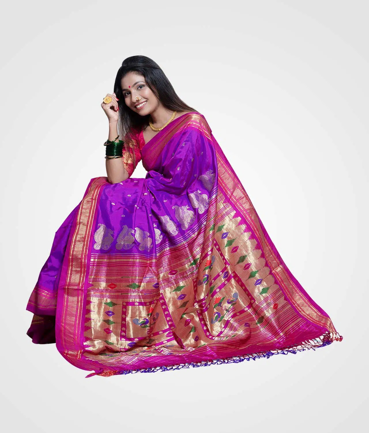 Purple Pecacok Above Pallu Silk Paithani Hand Woven Saree